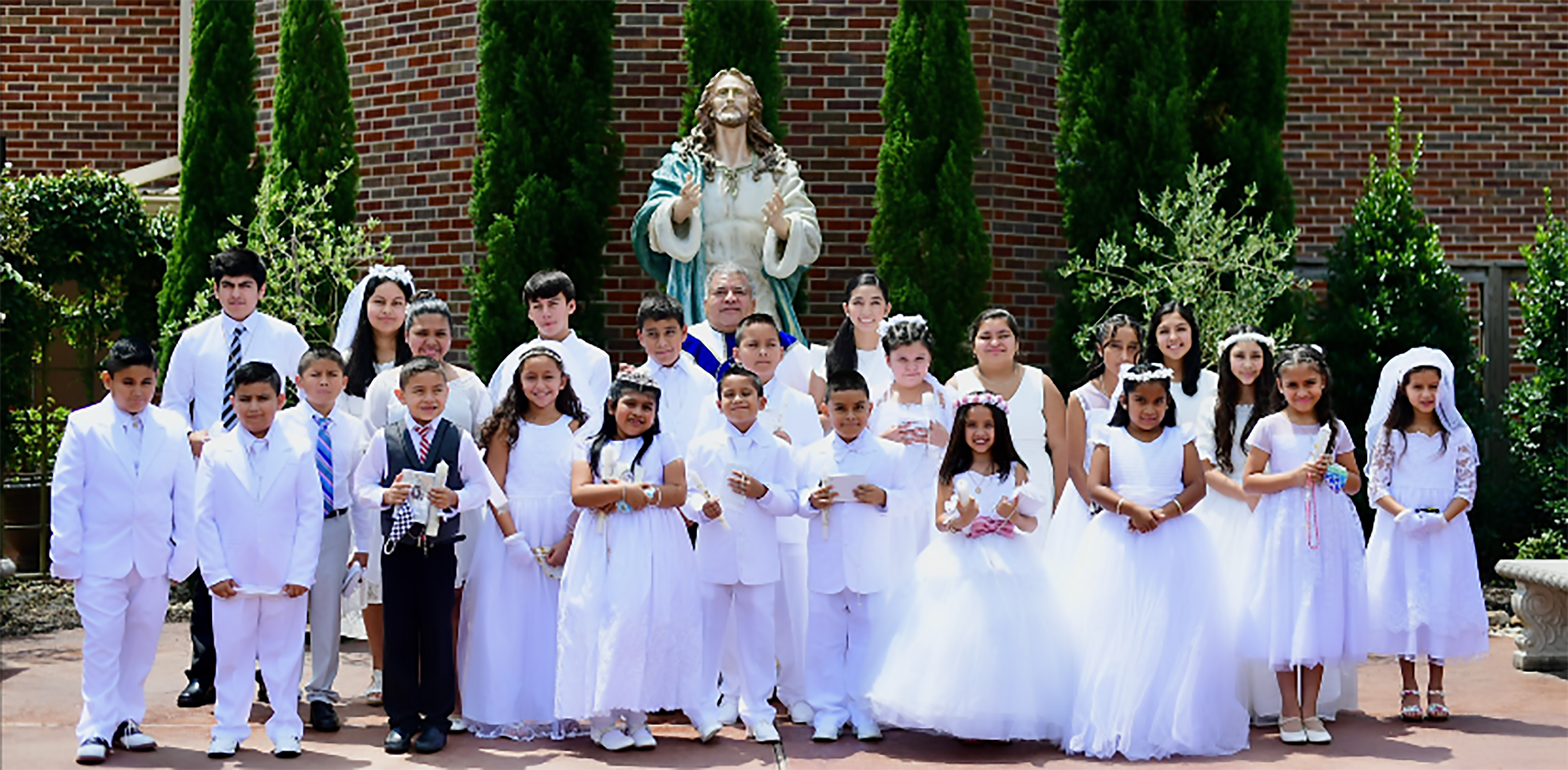 2020 1st communion spanish group